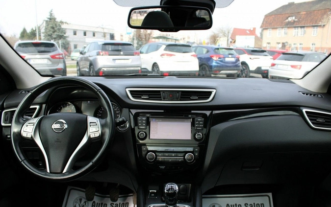 Nissan Qashqai cena 49900 przebieg: 108000, rok produkcji 2015 z Pruszków małe 301